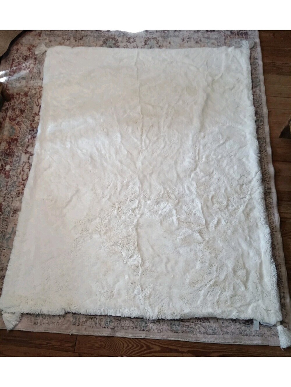 Lisa Vanderpump Faux Fur Throw Blanket Ivory White 60x50 Tassel Bed Runner Soft